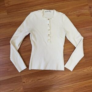 Abercrombie & Fitch Ivory Buttoned Long Sleeve Top